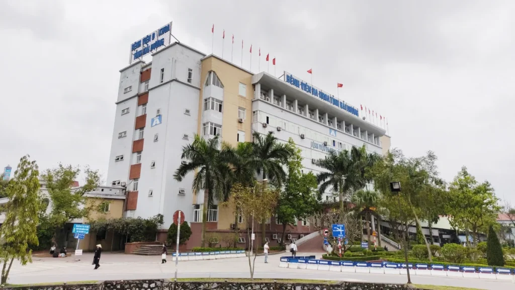 Bệnh Viện Đa Khoa Tỉnh Hải Dương - Xe cấp cứu Hải Dương