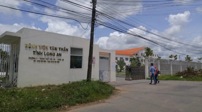 Bệnh viện tâm thần Long An - Xe Cấp Cứu Tân An