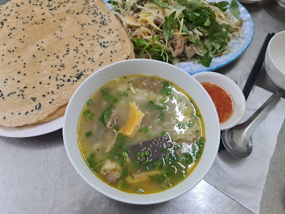 Cháo bò Bà Sáu- ăn trưa Bình Định