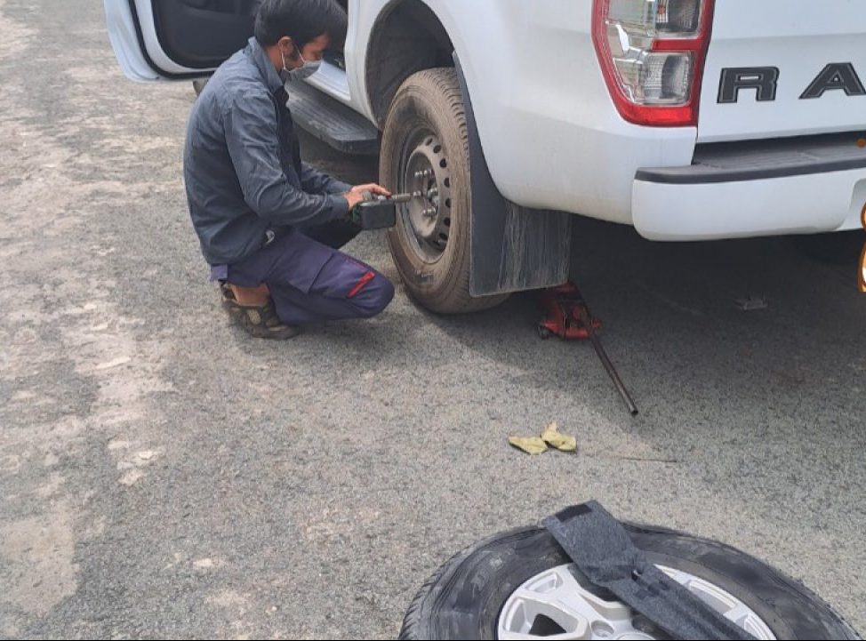 Cứu hộ lốp Tam Điệp - Ninh Bình -- Cứu Hộ Xe Ô Tô Tam Điệp