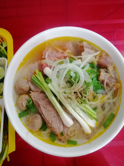 Phở Bò Bé Năm- ăn sáng Bình Thuận