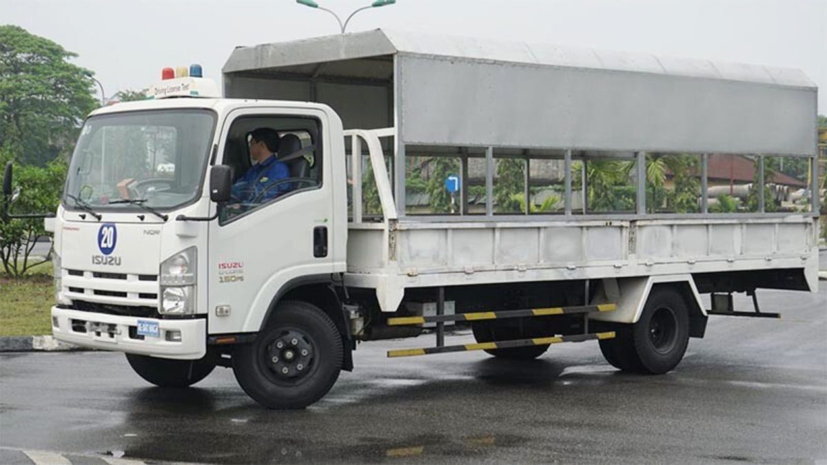 Học bằng C có cần bằng cấp 2 không?