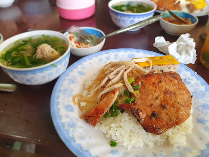 Quán Cơm Tấm Mê Kông- ăn giáng Gia Lai