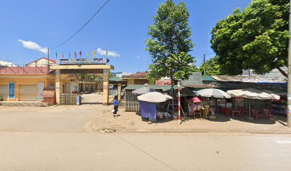 Trung Tâm Y Tế Lạc Sơn- xe cấp cứu Hòa Bình