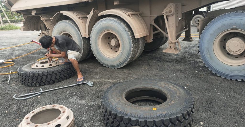 Vá Vỏ Lốp Lưu Động Ô Tô Tèo Nhỏ 24/7 Ninh Thuận - Cứu hộ xe ôtô Phan Rang