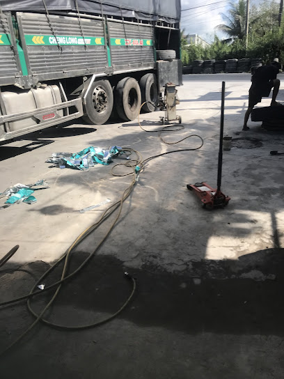 Vá vỏ lưu động Cao Lãnh - Vá vỏ lưu động Bá An 24:24 - Cứu Hộ Xe Ô Tô Cao Lãnh