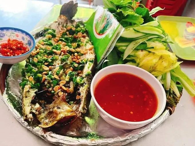 Cá lóc nướng trui - Ăn tối Tiền Giang
