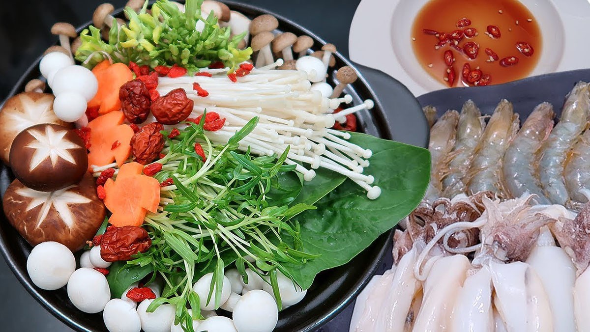 Lẩu hải sản - Ăn tối Phú Yên