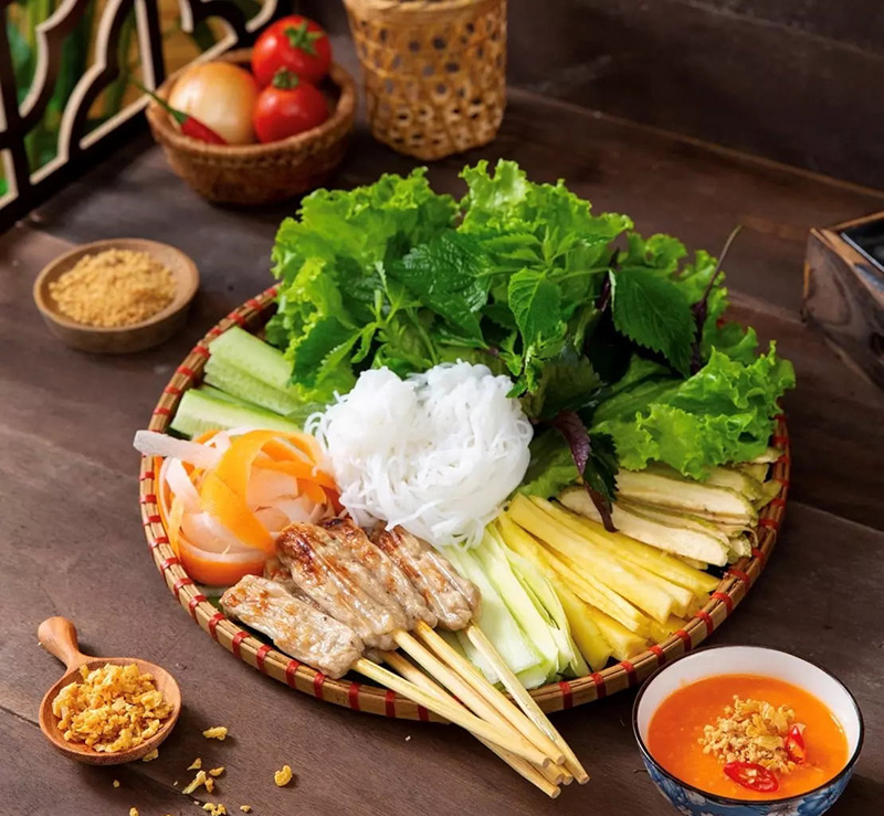 Nem lụi - Ăn tối Huế