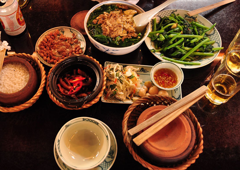Cơm niêu Phú Yên - Ăn trưa Phú Yên 