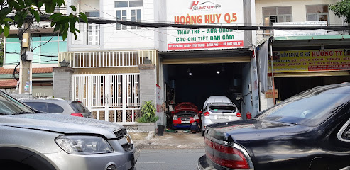 Garage Ô Tô Hoàng Huy Q5- garage ô tô quận 5