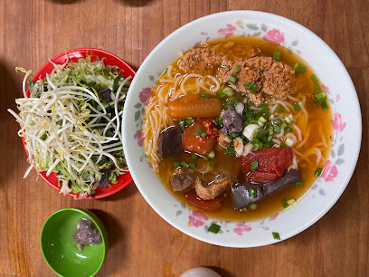 Bún Riêu Chế Trang- ăn sáng Đà Lạt