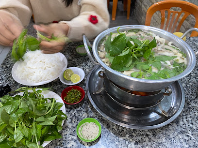 Lẩu Gà Lá É Đà Lạt-Chính Gốc- ăn tối Đà Lạt