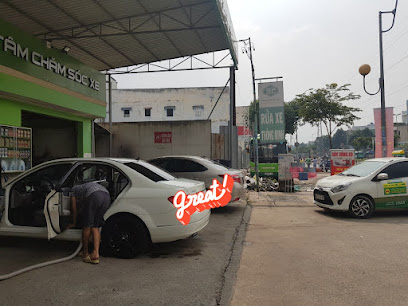 Tiệm rửa xe thay nhớt dọn vệ sinh nội thất ôtô xe máy 287- rửa xe ô tô quận 6