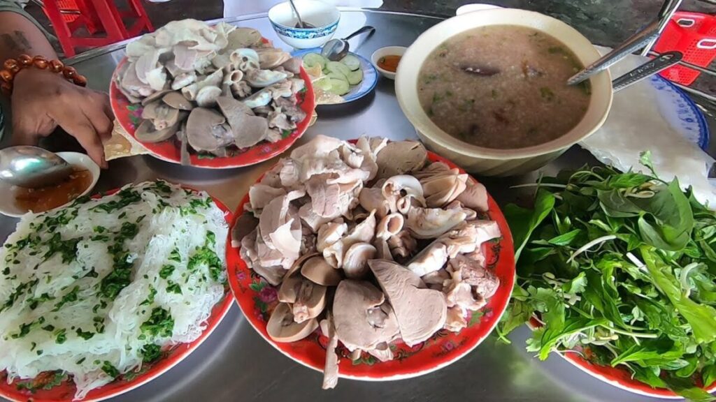Bánh hỏi lòng heo - Ăn sáng Nha Trang
