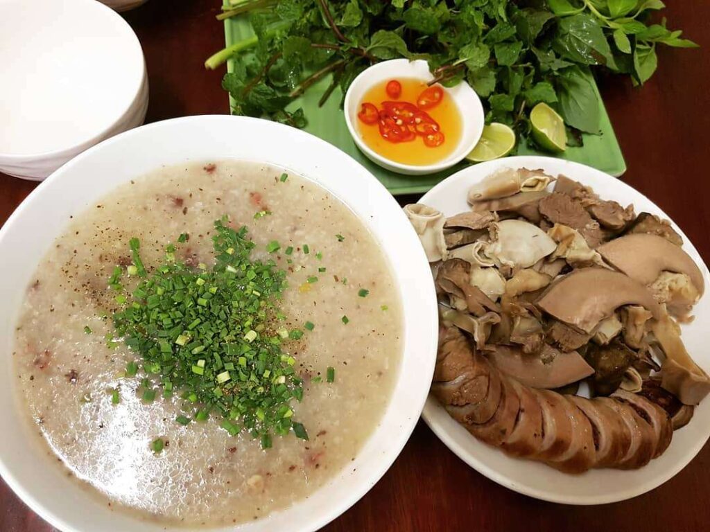 Cháo lòng - Ăn sáng Gò Công